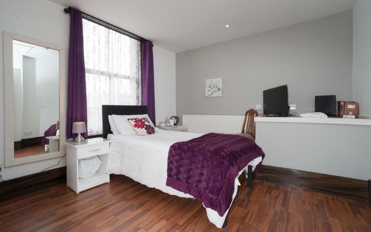 Breeze Guest House Bootle  Exterior photo
